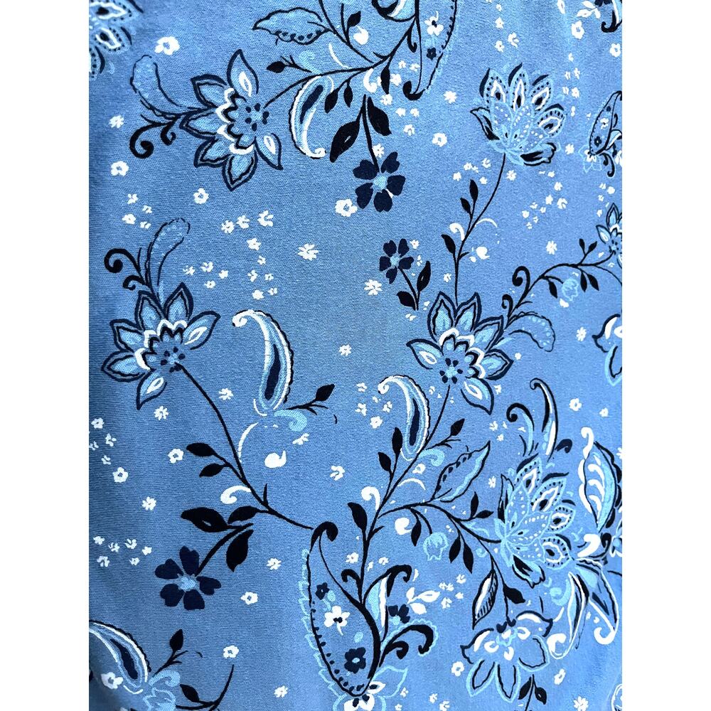 J. HILL SUPIMA V-NECK TUNIC, WOMENS, M, BLUE W/PAISLEY WHITE & BLACK FLOWERS - Picture 7 of 10